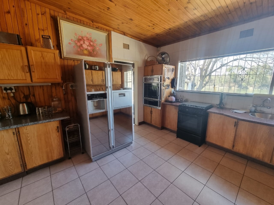 3 Bedroom Property for Sale in Lindequesdrif North West